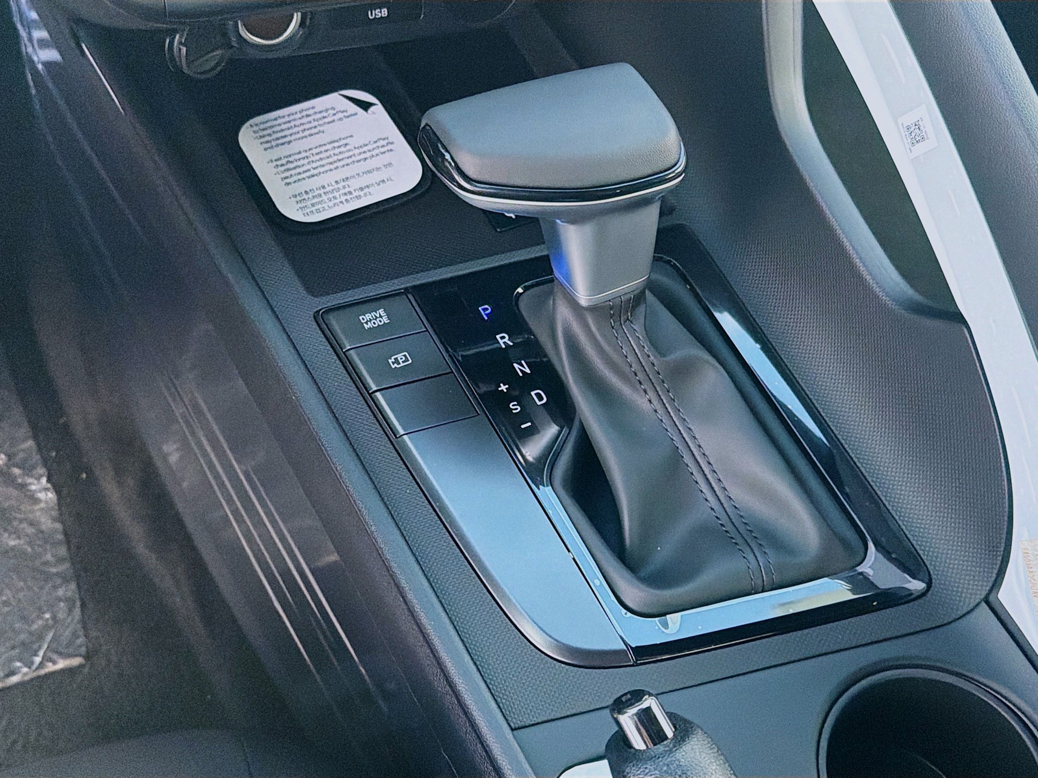 New 2026 Hyundai Elantra Sport FWD image 13