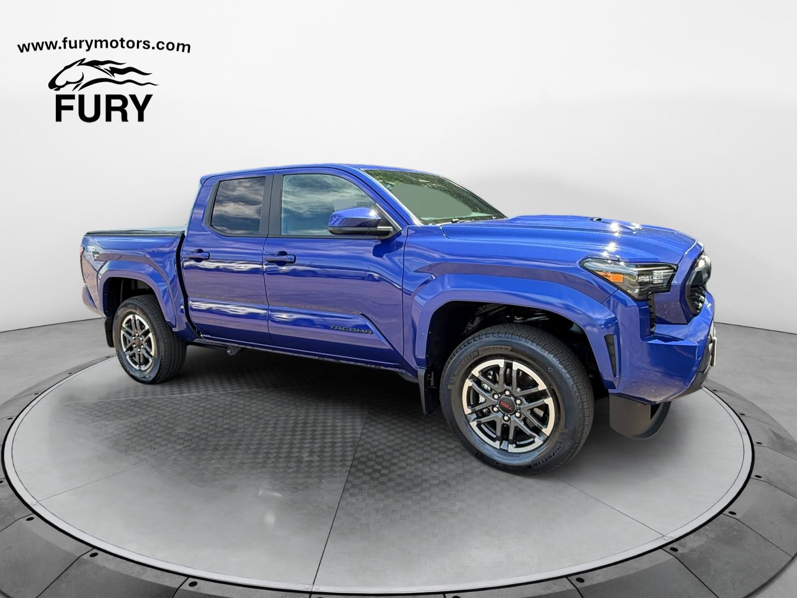 Used 2025 Toyota Tacoma TRD Sport AWD/4WD video 1