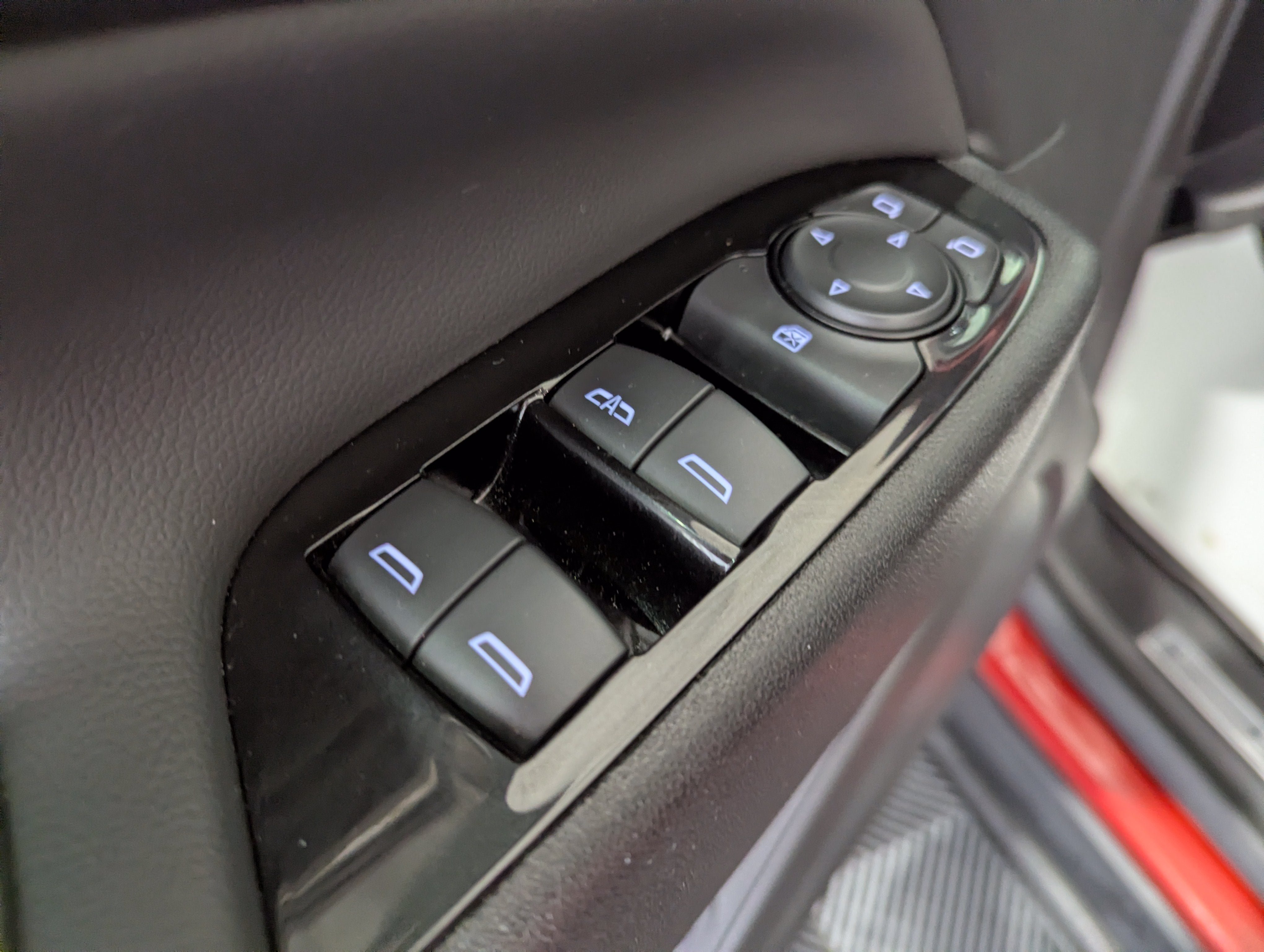 Used 2023 Chevrolet Equinox Premier AWD/4WD image 16