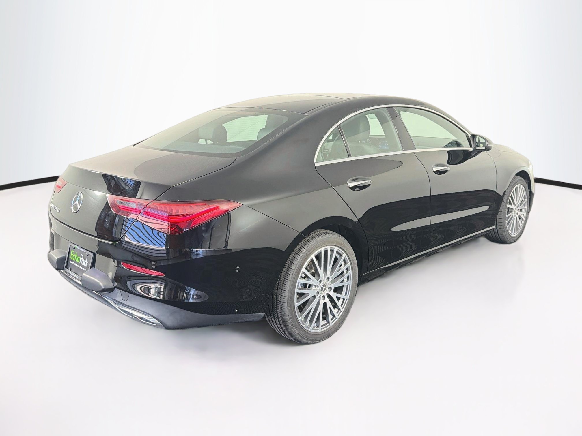 Used 2025 Mercedes-Benz CLA 250 image 9