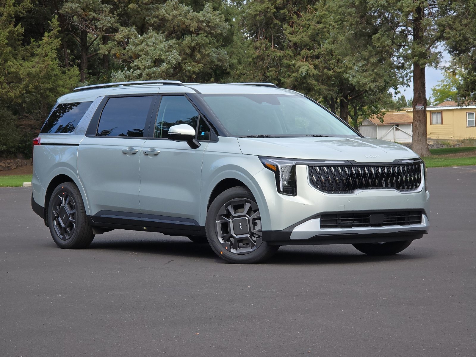 New 2026 Kia Carnival EX image 2