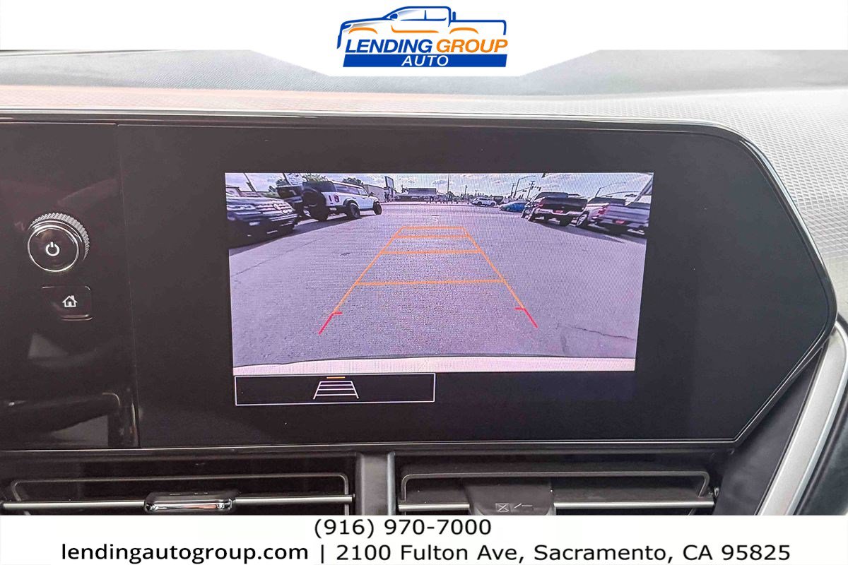 Used 2024 Chevrolet Trax LS FWD image 23