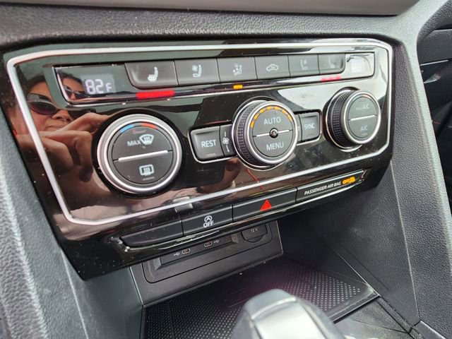 Certified 2023 Volkswagen Atlas SEL Premium image 20