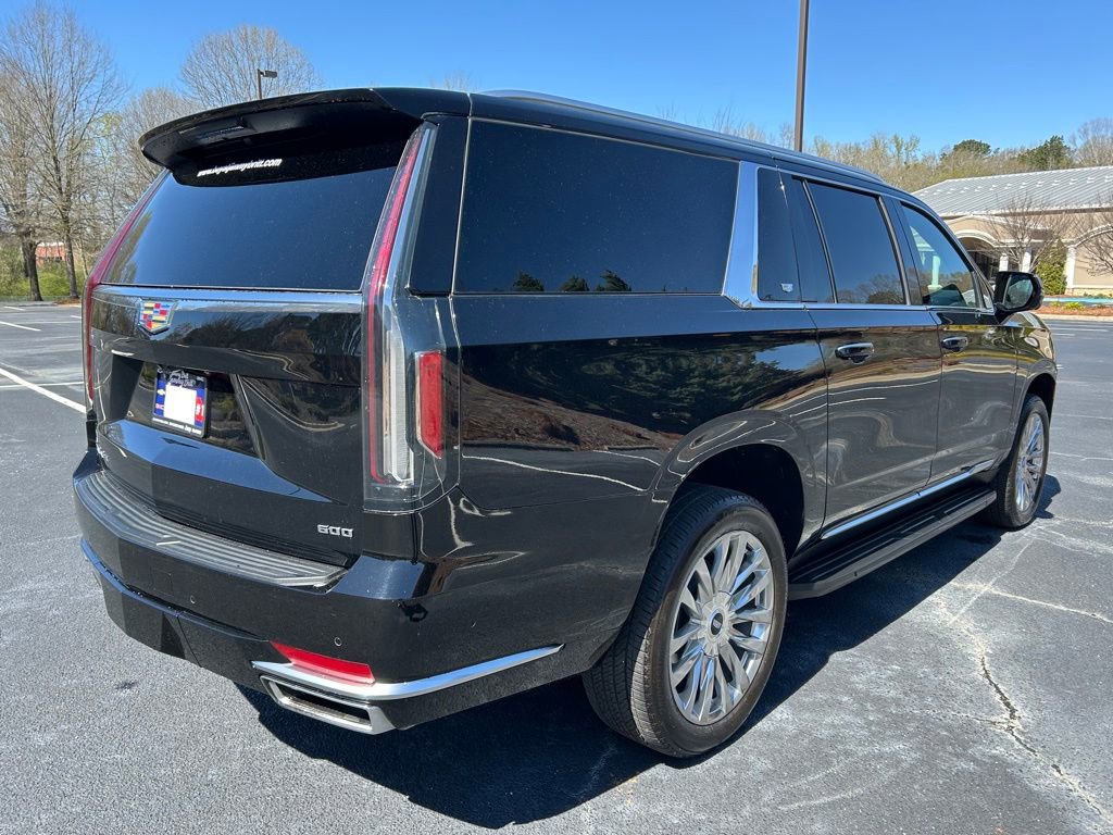 Used 2024 Cadillac Escalade ESV Premium Luxury RWD image 26