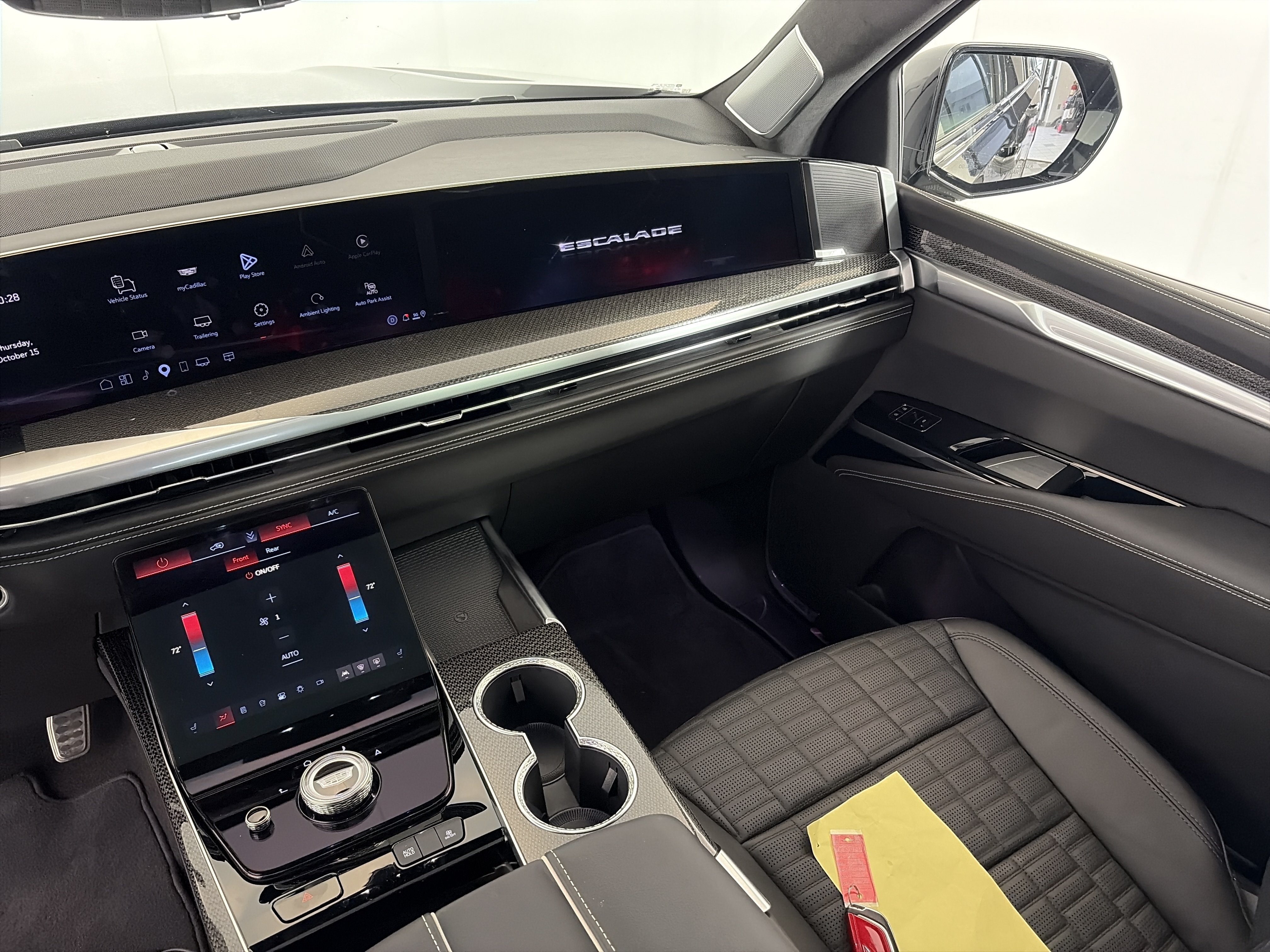 Certified 2026 Cadillac Escalade ESV V w/ LPO, ONYX Package AWD/4WD image 4