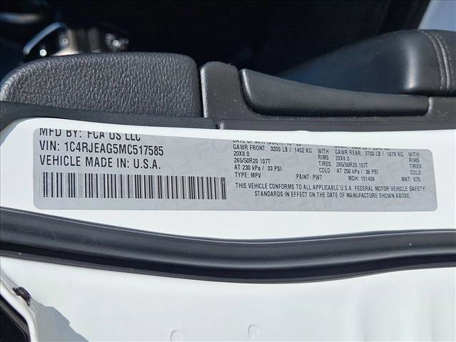 Used 2021 Jeep Grand Cherokee Laredo X image 24
