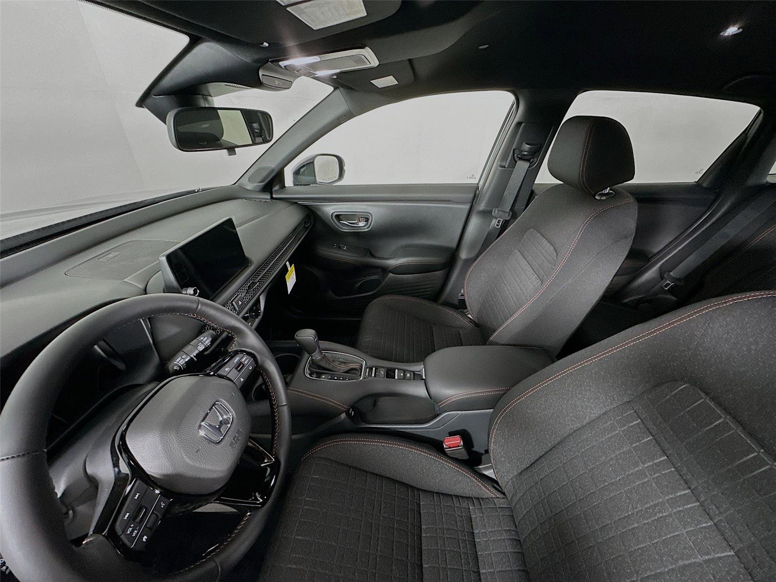 New 2026 Honda HR-V Sport image 5