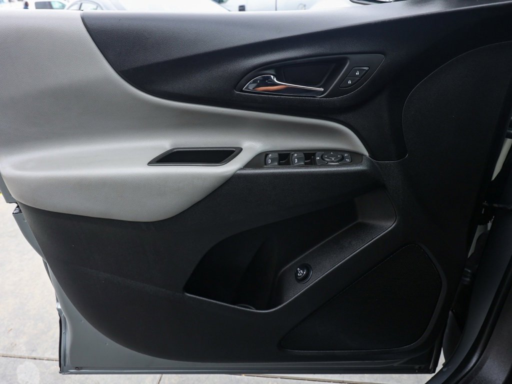 Used 2024 Chevrolet Equinox LT image 28