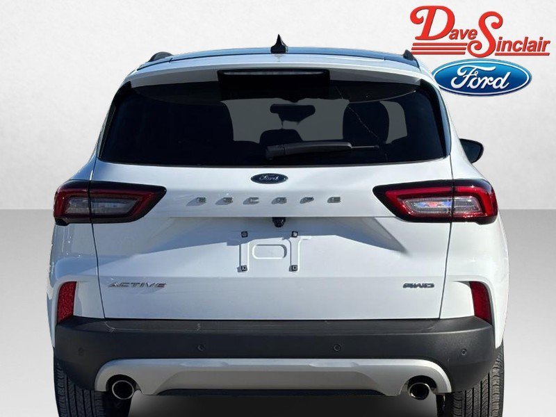 Used 2024 Ford Escape Active w/ Tech Pack #1 AWD/4WD image 8