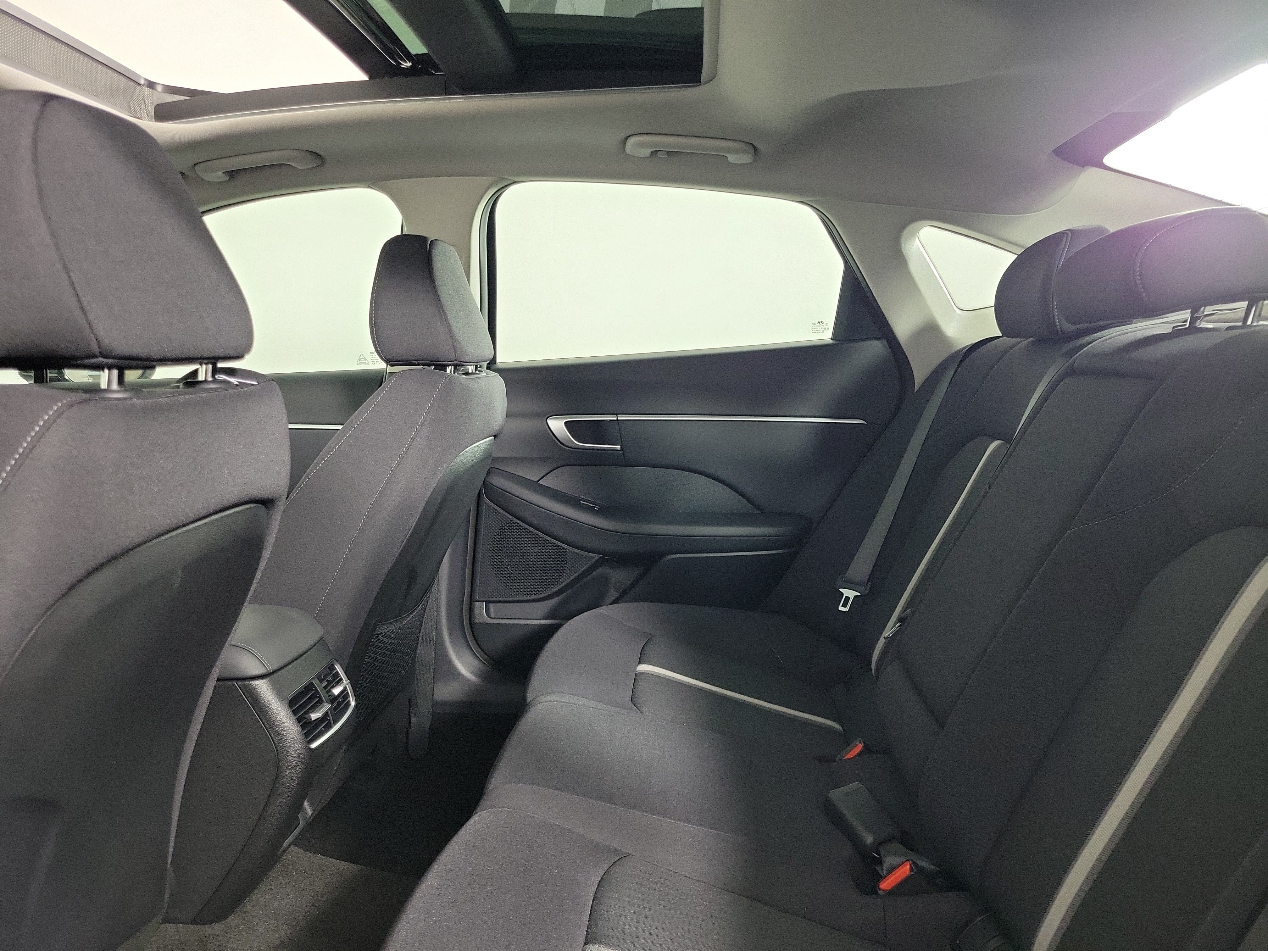 New 2026 Hyundai Sonata SEL FWD image 28