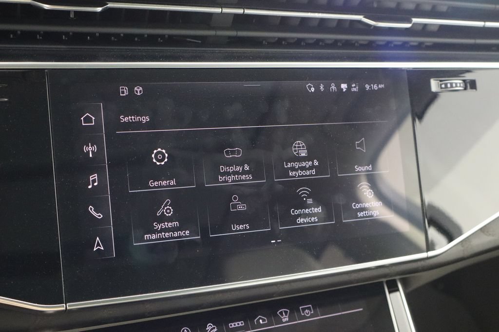 Used 2021 Audi Q7 3.0T Prestige AWD/4WD image 34