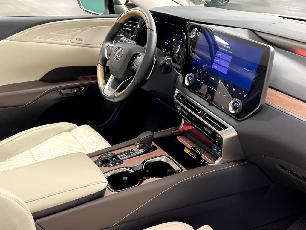 Certified 2025 Lexus RX 450h AWD w/ Convenience Package image 33