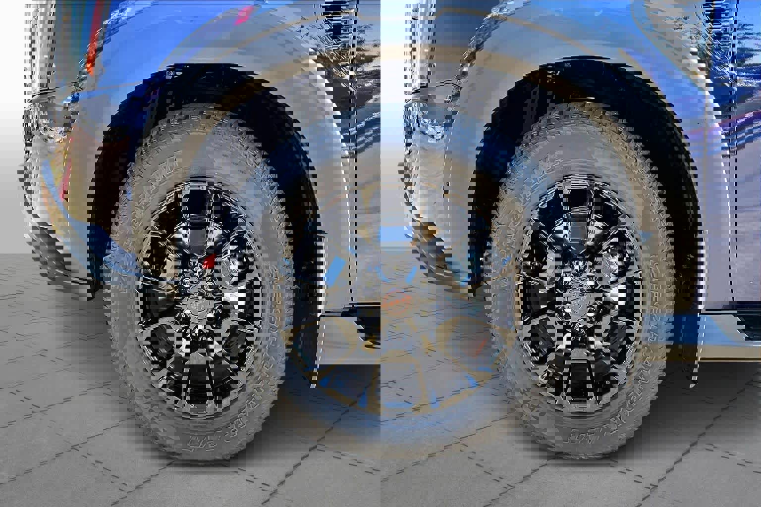 Certified 2025 Nissan Armada PRO-4X w/ Pro-4X Premium Package image 12