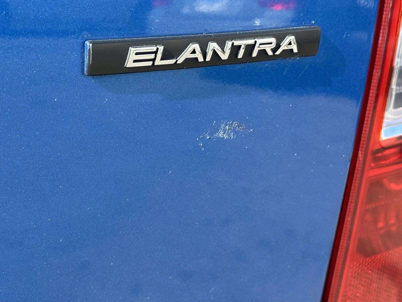 Used 2010 Hyundai Elantra SE image 25