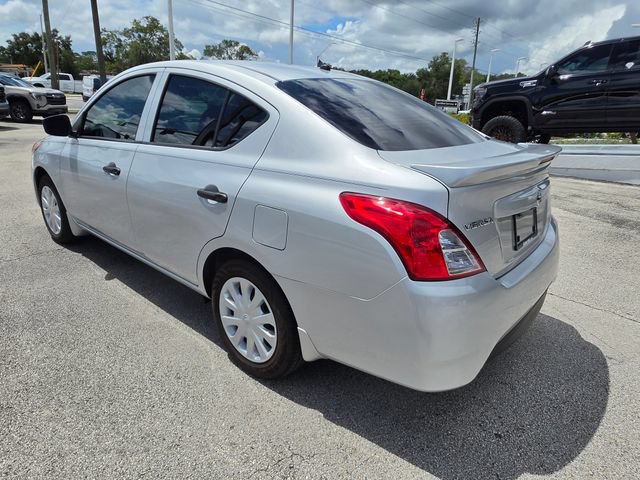 Used 2019 Nissan Versa S Plus FWD image 3