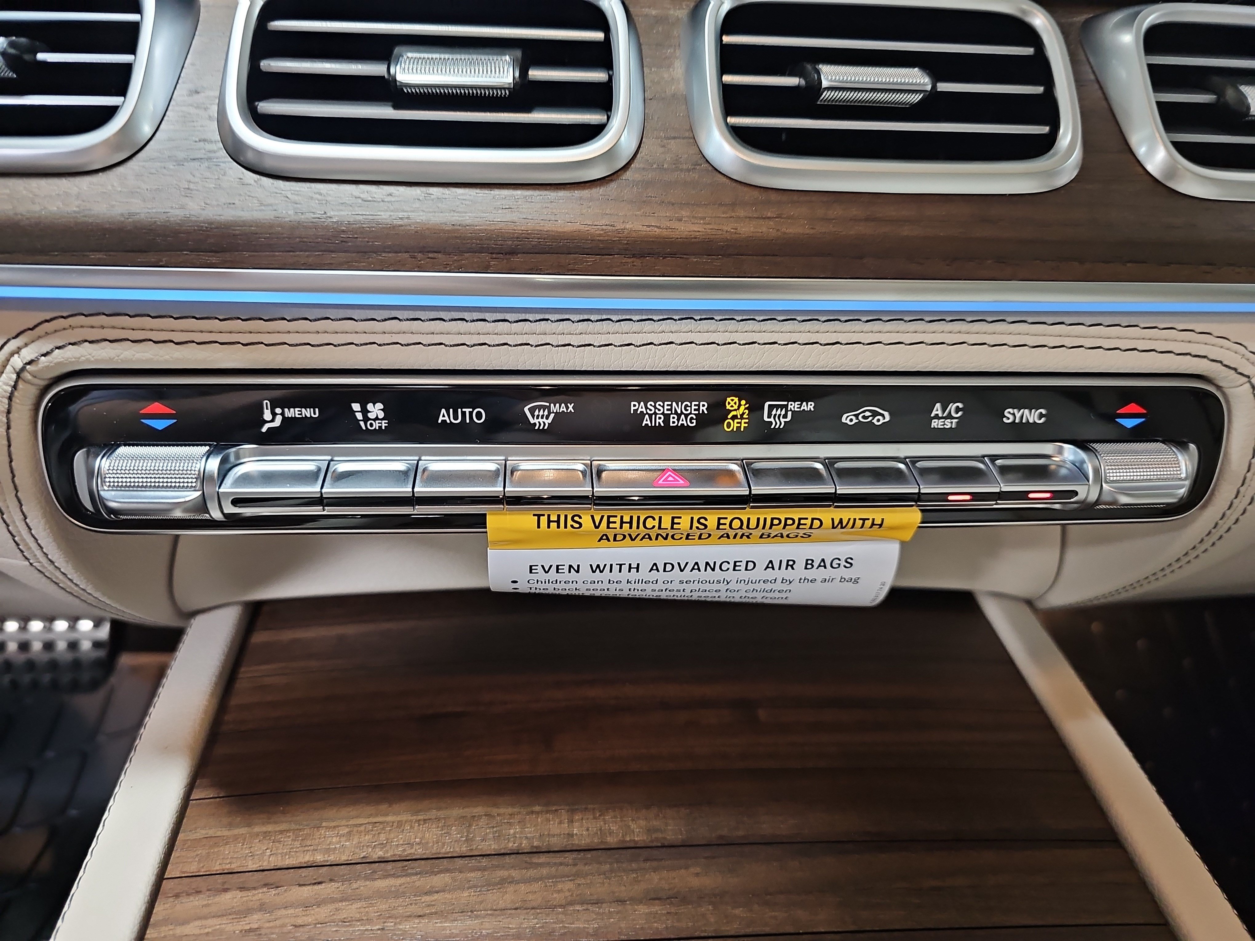 New 2026 Mercedes-Benz GLS 450 4MATIC image 23