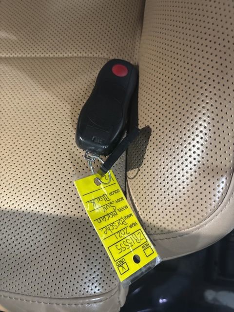 Used 2021 Porsche Macan image 41