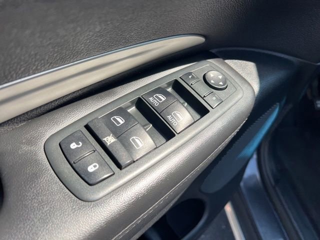Used 2013 Dodge Durango SXT image 22