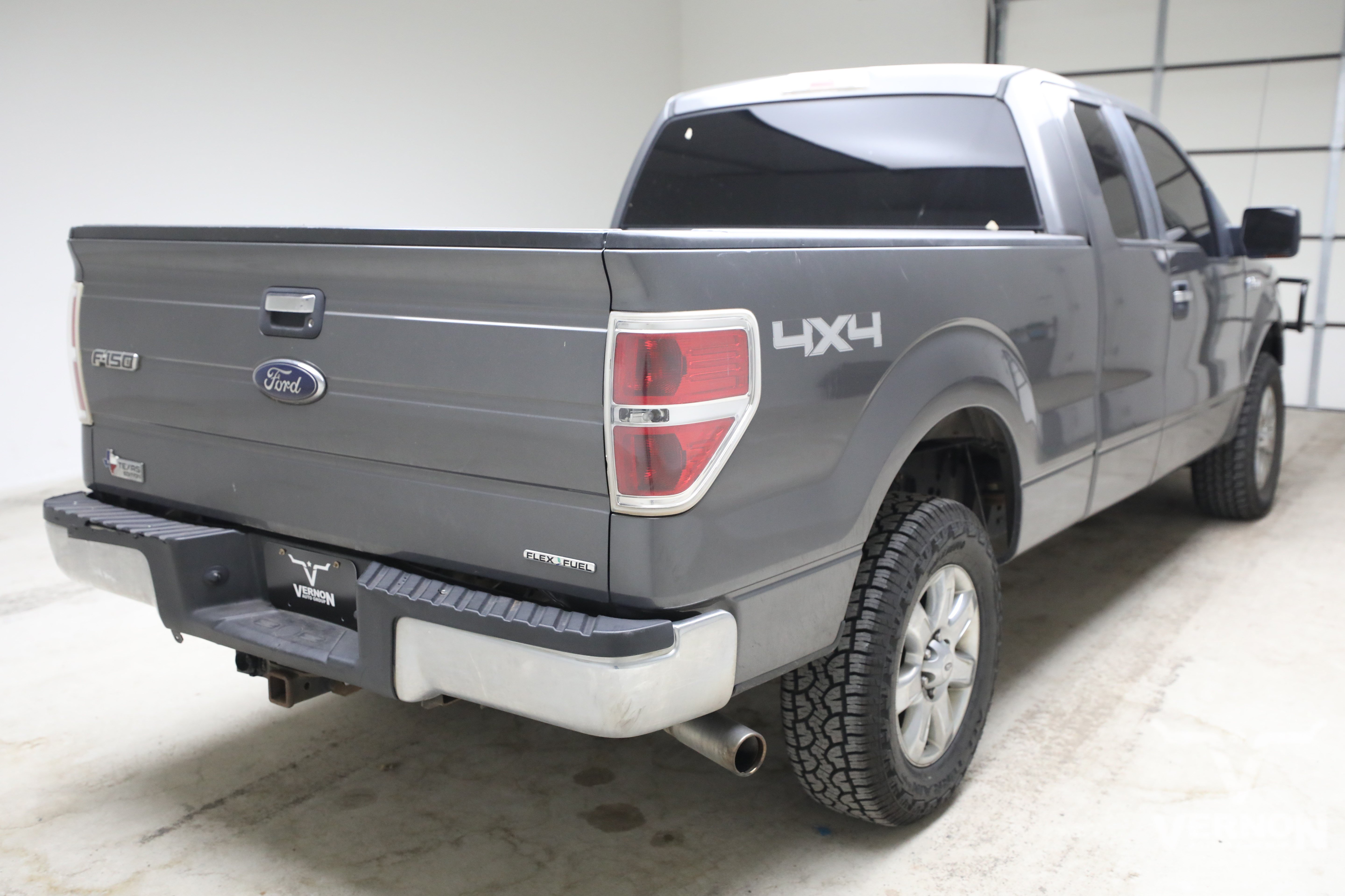 Used 2013 Ford F150 XLT w/ XLT Chrome Pkg AWD/4WD image 4