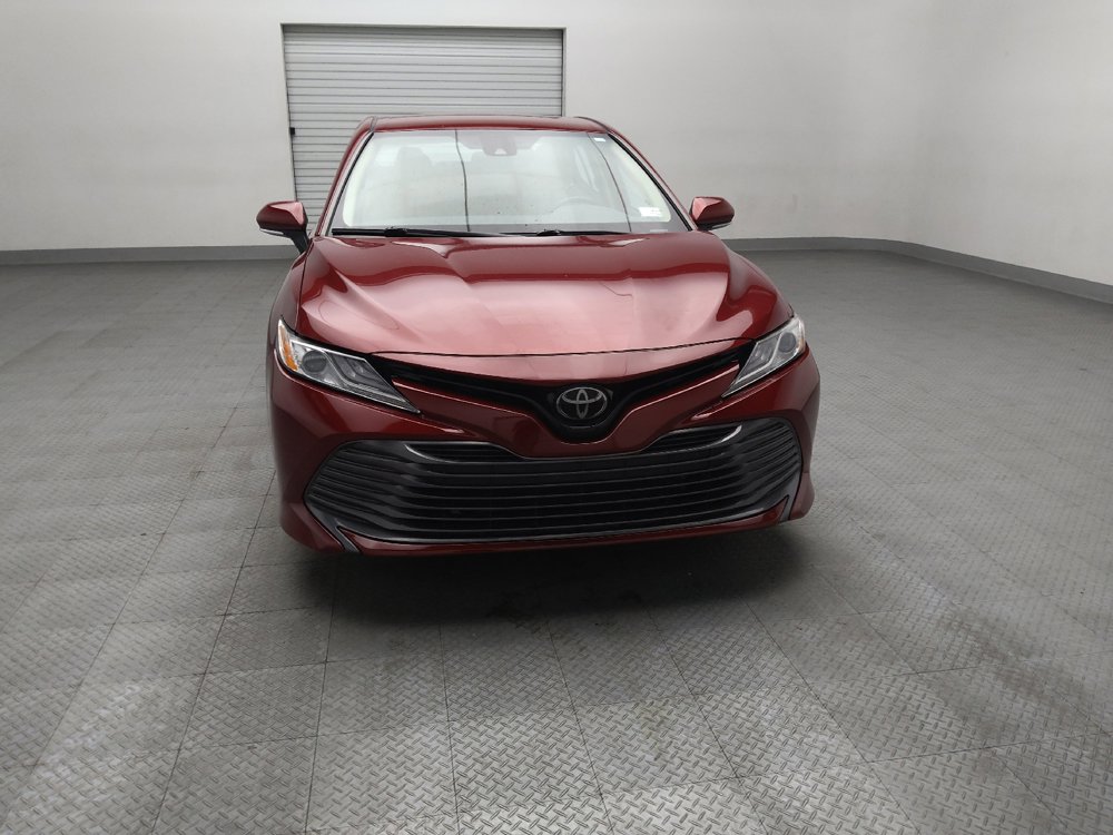 Used 2020 Toyota Camry XLE FWD image 14