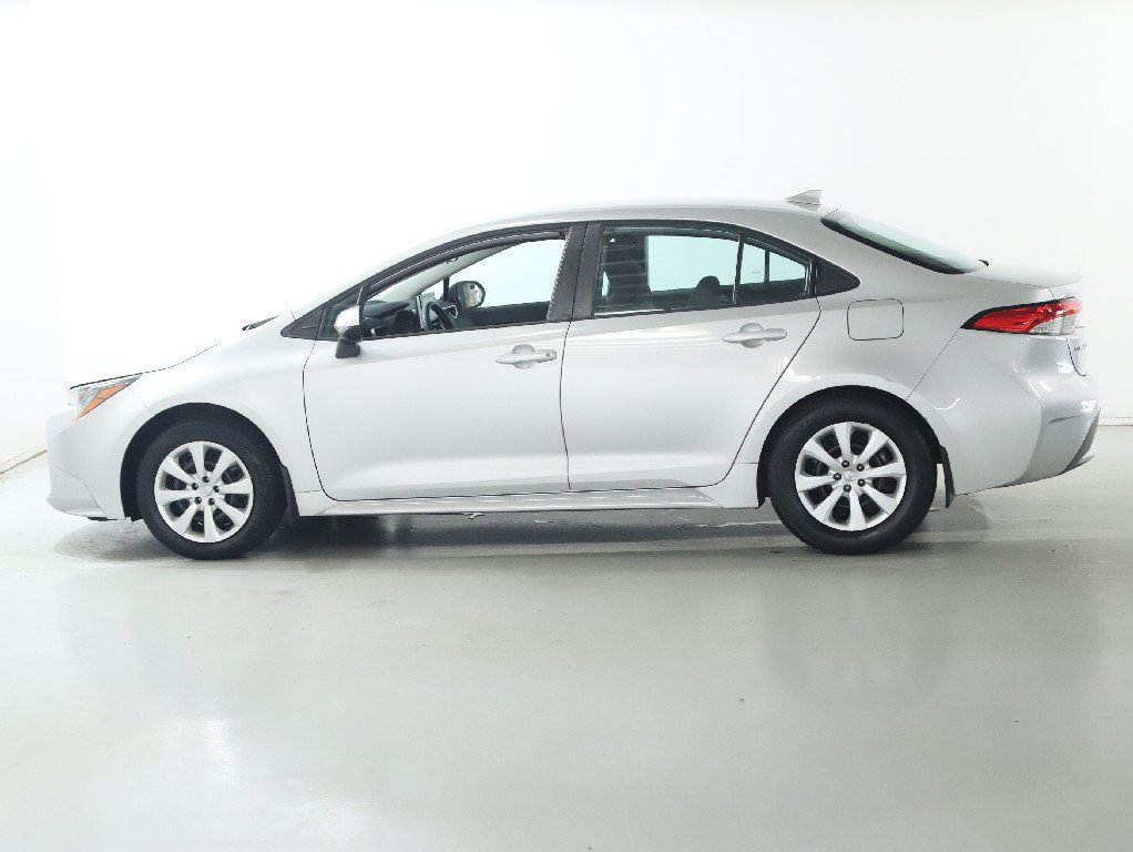 Used 2021 Toyota Corolla LE w/ Carpet Mat Package (TMS) FWD image 36