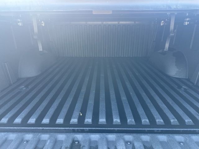 Used 2024 Toyota Tundra Limited AWD/4WD image 19