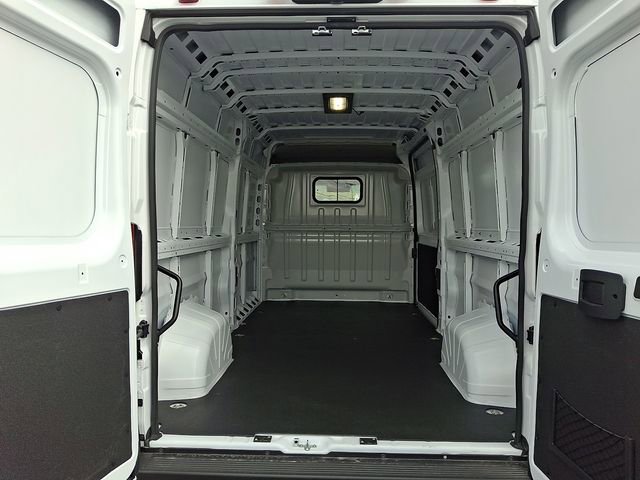 New 2026 RAM ProMaster 2500 w/ Convenience Group image 25