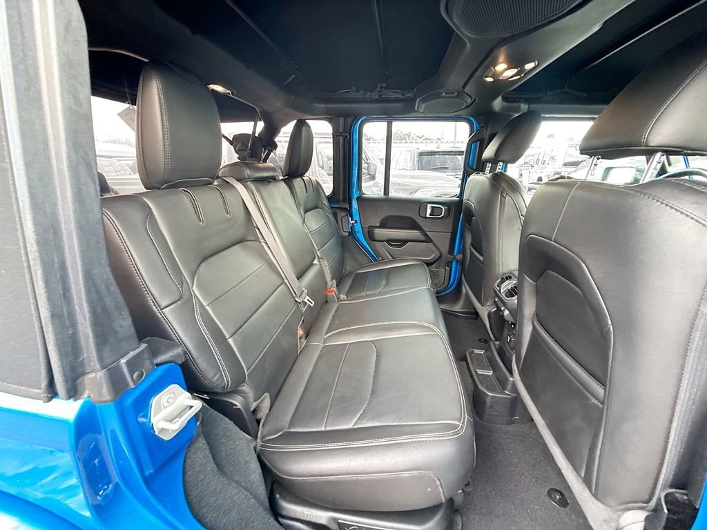 Used 2023 Jeep Wrangler Unlimited Sahara w/ Cold Weather Group image 30