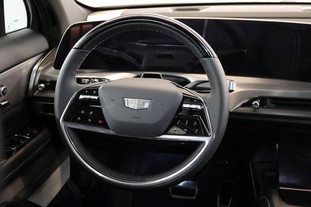 New 2026 Cadillac Vistiq Sport image 13