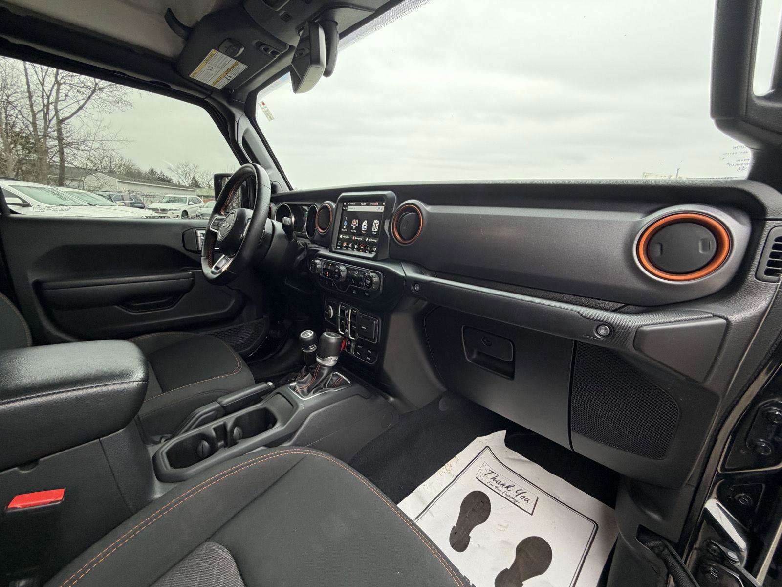 Used 2022 Jeep Gladiator Mojave w/ Cold Weather Group image 33