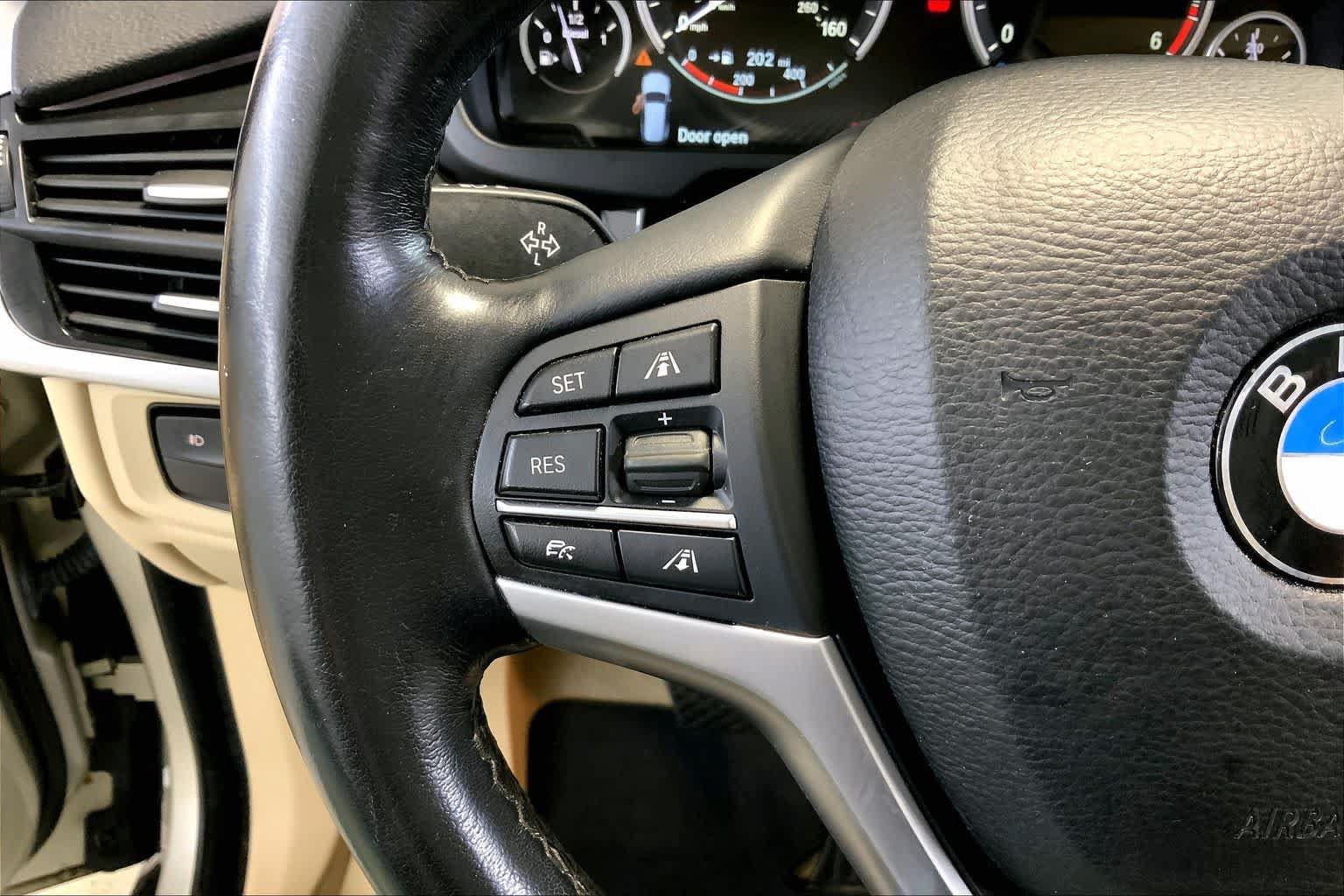 Used 2014 BMW X5 xDrive35d AWD/4WD image 23