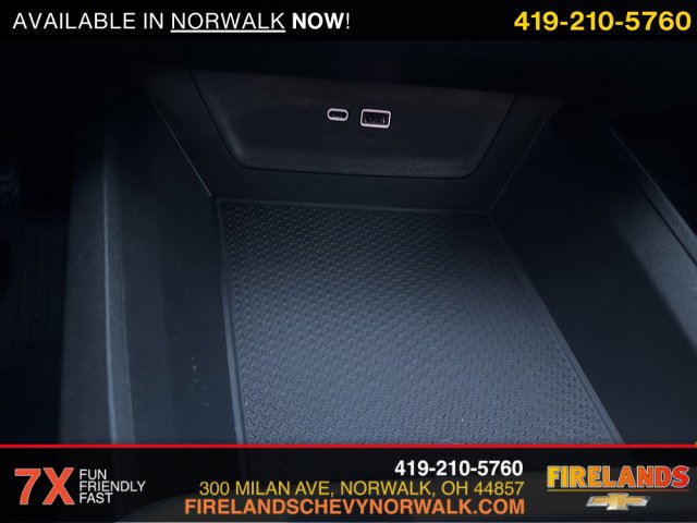 New 2026 Chevrolet Equinox LT w/ LPO, Floor Liner Package image 16