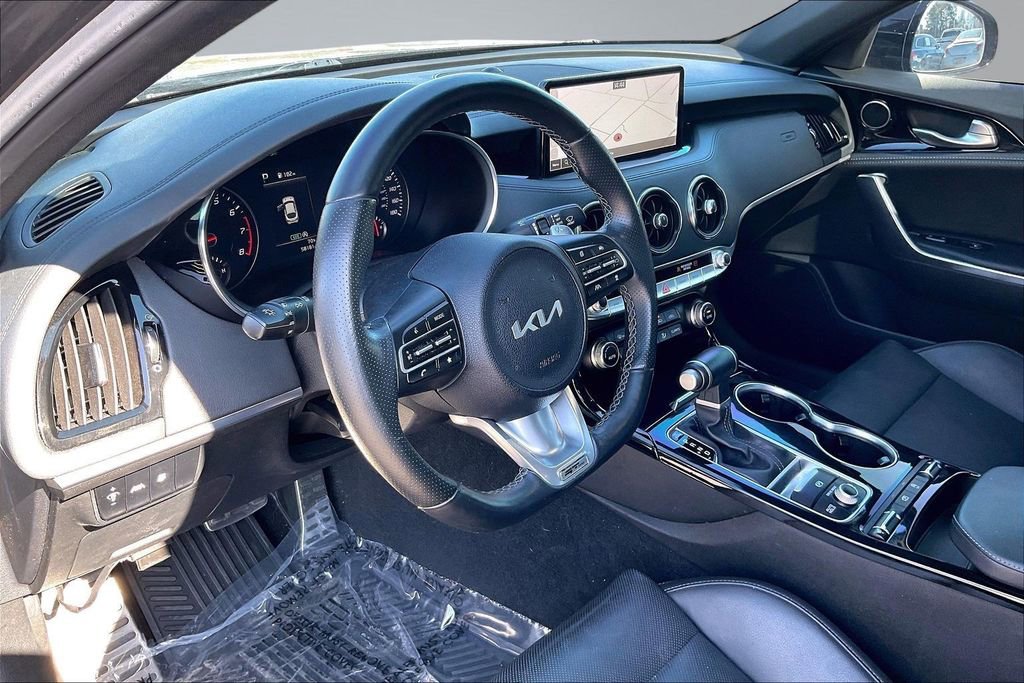 Used 2023 Kia Stinger GT-Line image 14