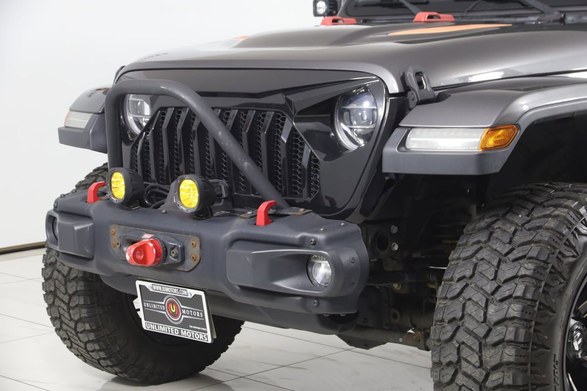 Used 2018 Jeep Wrangler Unlimited Rubicon w/ Dual Top Group AWD/4WD image 55