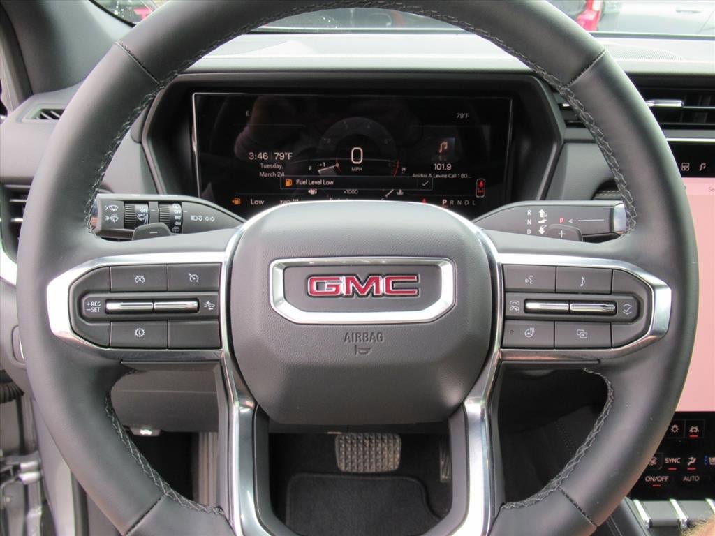 Used 2025 GMC Terrain Elevation w/ Elevation Premium Package AWD/4WD image 22