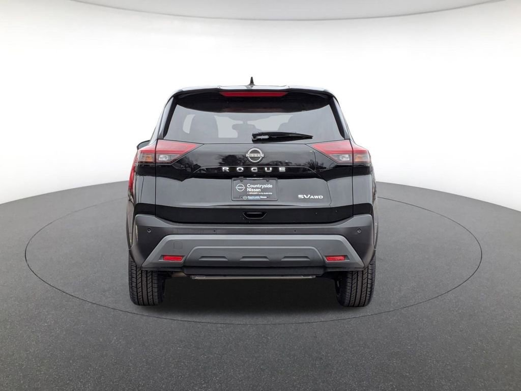 Used 2023 Nissan Rogue SV image 6