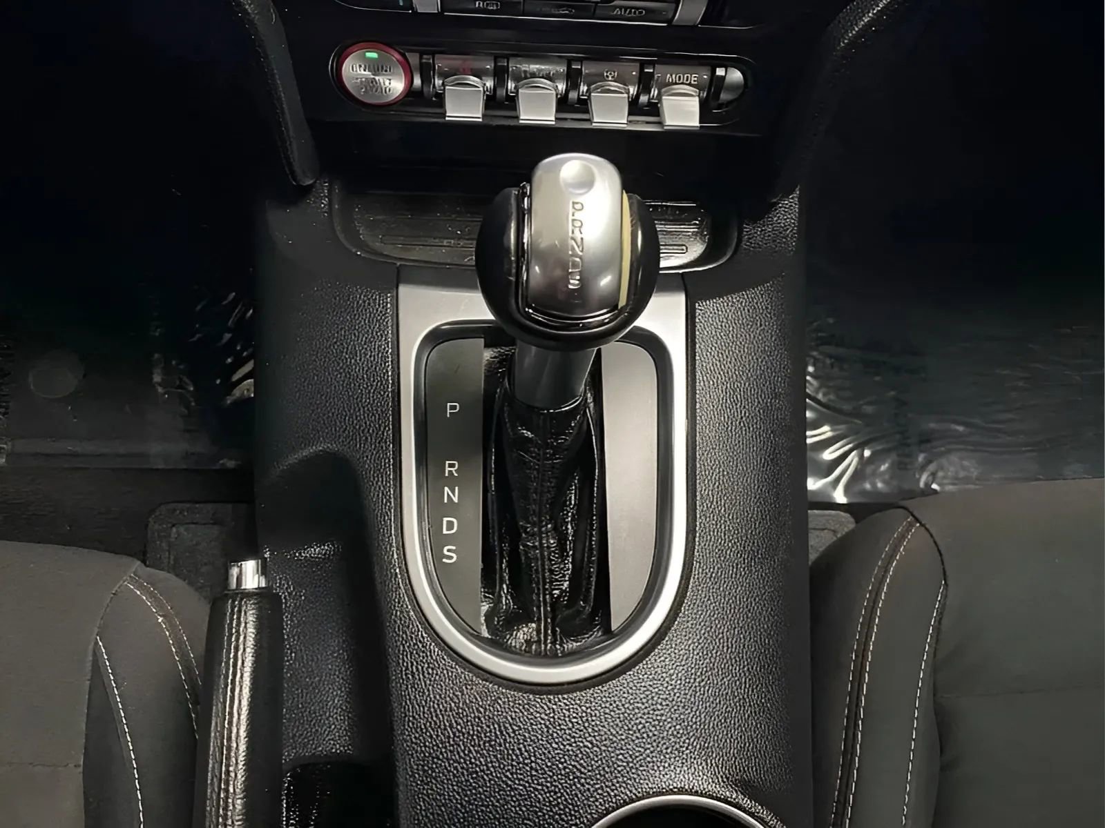 Used 2019 Ford Mustang Convertible w/ Equipment Group 101A RWD image 16