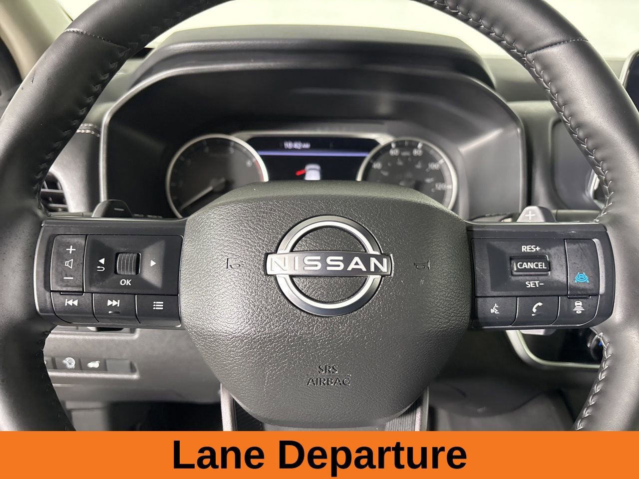 Used 2025 Nissan Rogue SV image 12