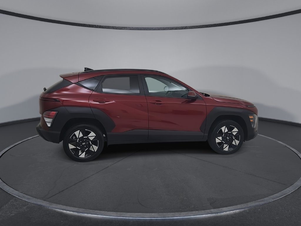 Used 2025 Hyundai Kona SEL AWD/4WD image 17