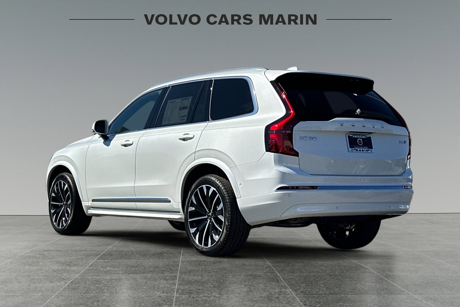New 2026 Volvo XC90 B6 Plus w/ Protection Package Premier image 6