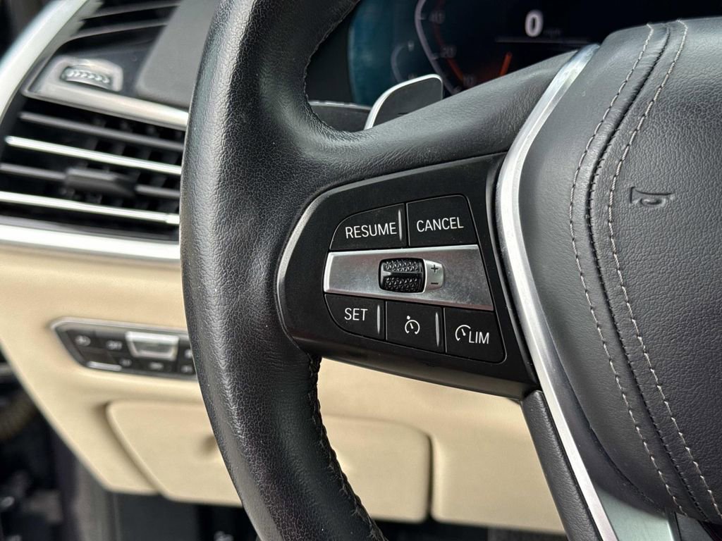 Used 2020 BMW X5 xDrive40i w/ Premium Package image 40