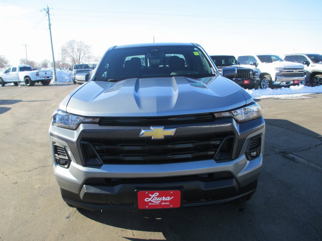 Certified 2024 Chevrolet Colorado LT w/ LT Convenience Package II image 12