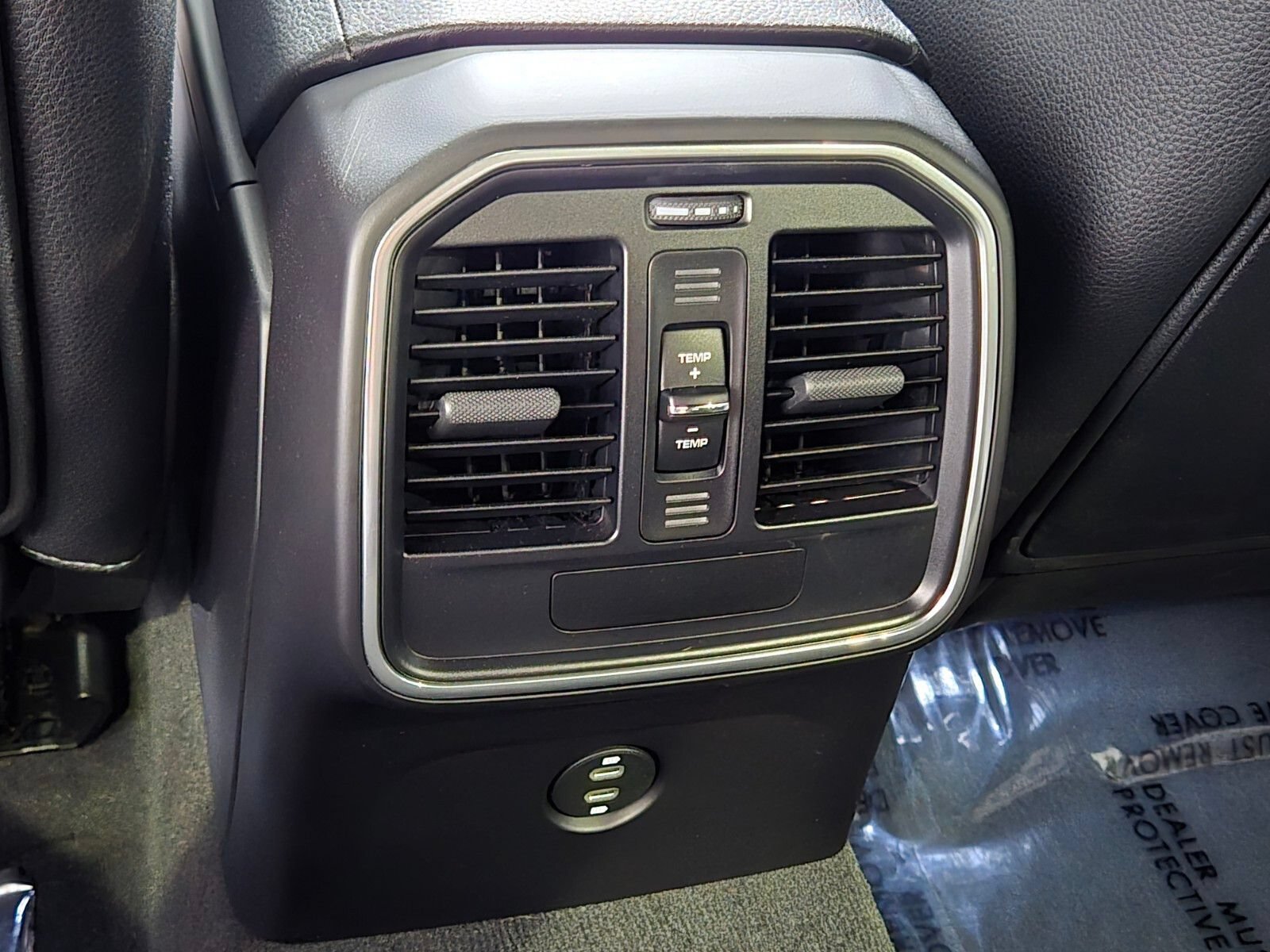 Used 2022 Porsche Macan S AWD/4WD image 13