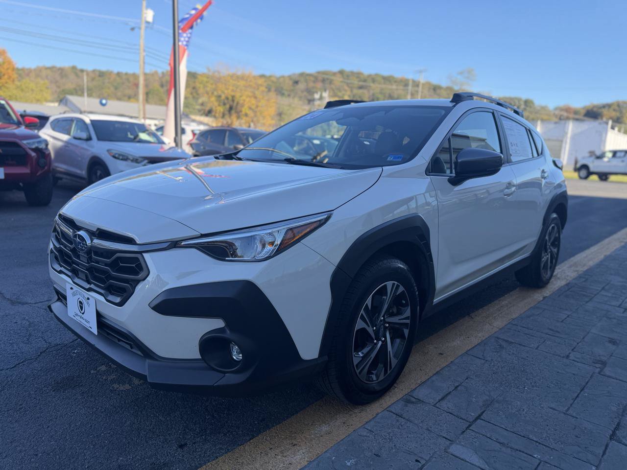 Used 2024 Subaru Crosstrek 2.0i Premium w/ Crosstrek Mirror Package AWD/4WD image 4