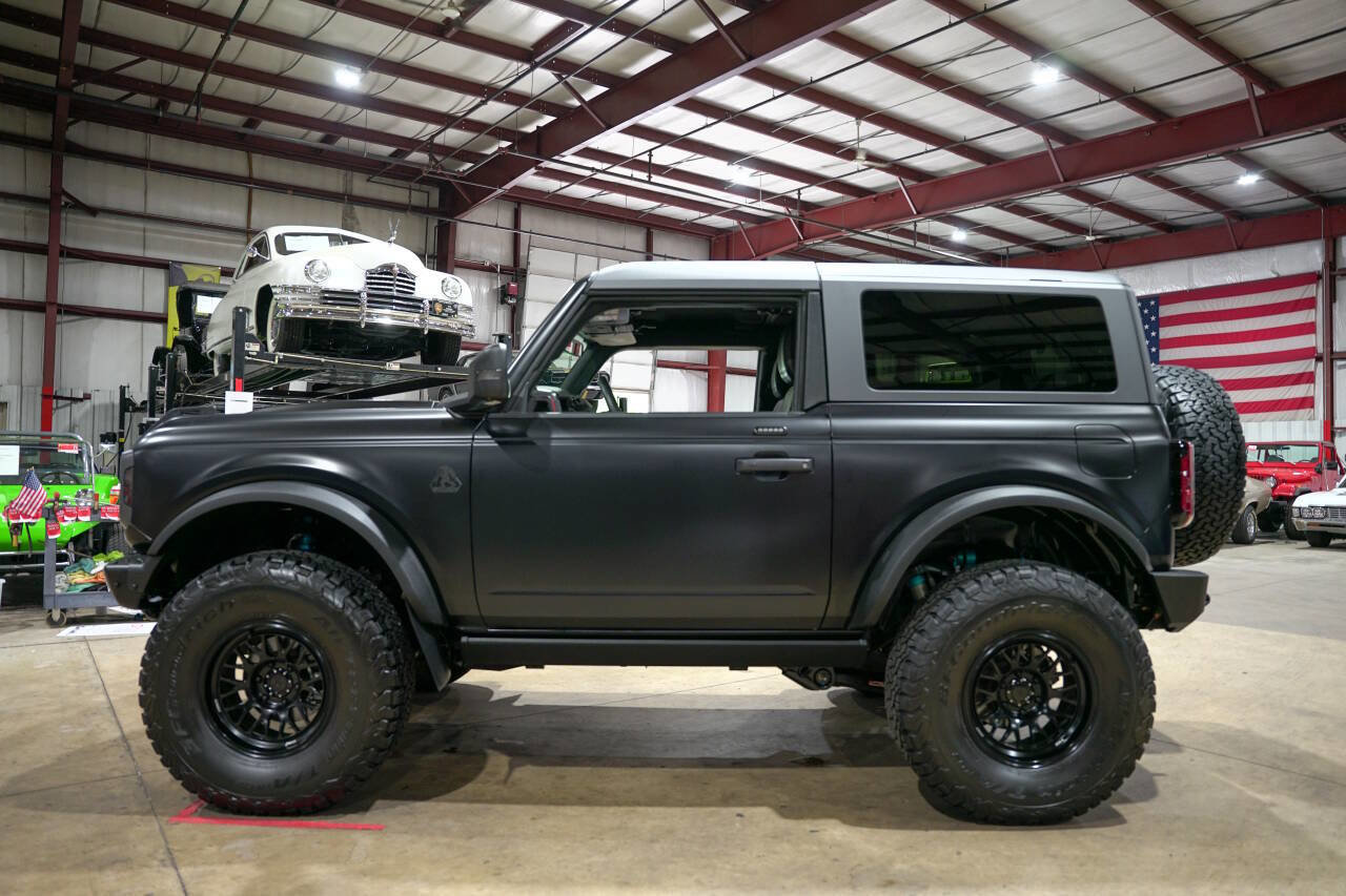 Used 2023 Ford Bronco Badlands image 34