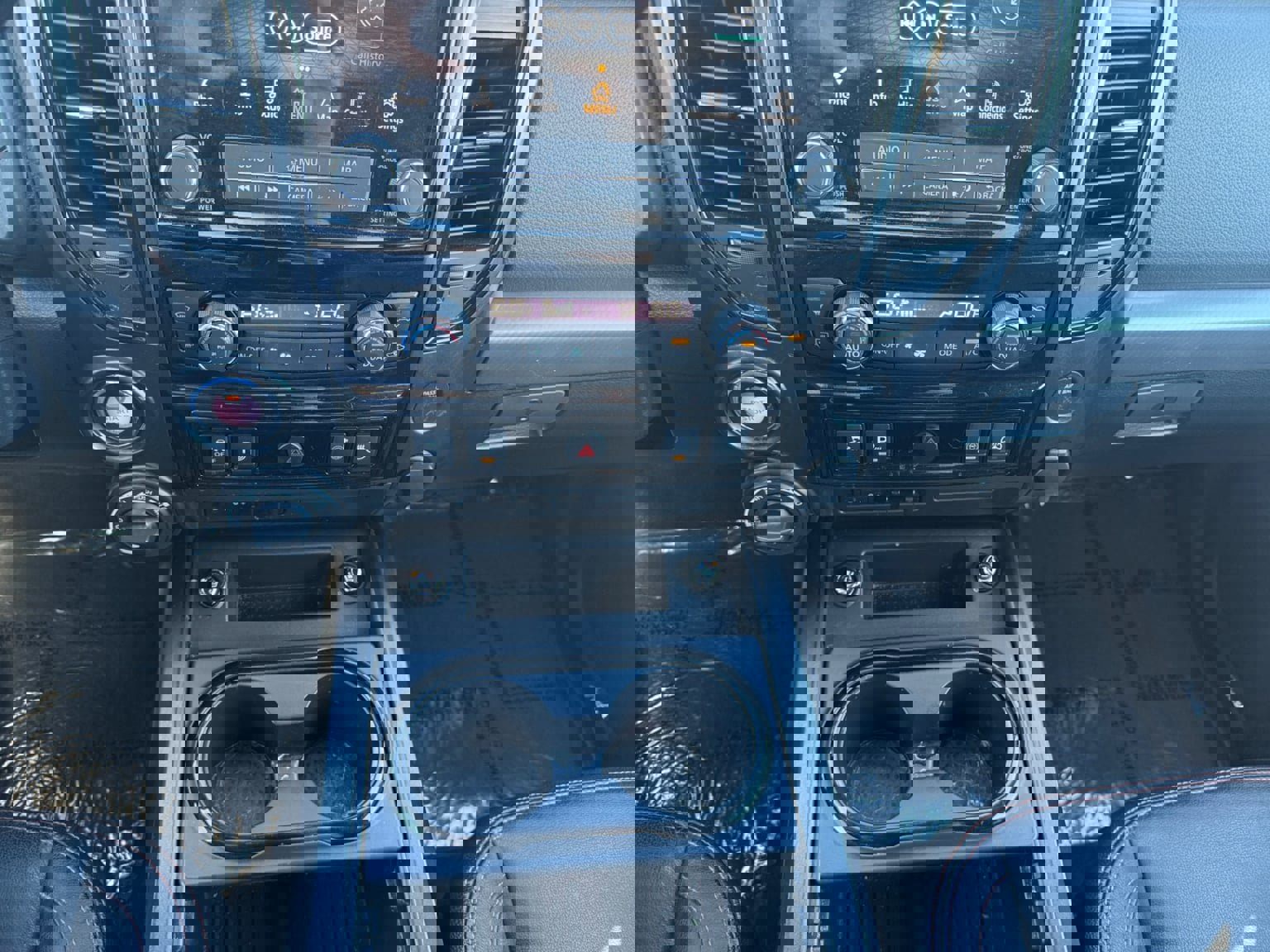 Used 2022 Nissan Titan PRO-4X w/ Pro-4x Convenience Package image 40