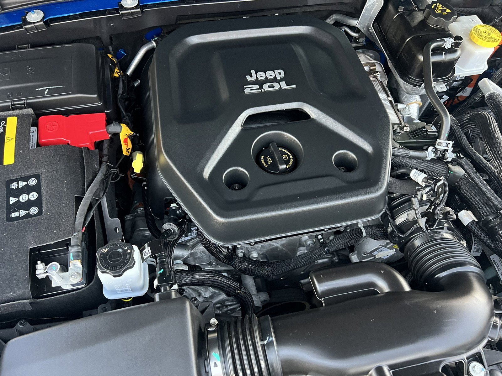 Used 2022 Jeep Wrangler Unlimited Sahara w/ Cold Weather Group image 92