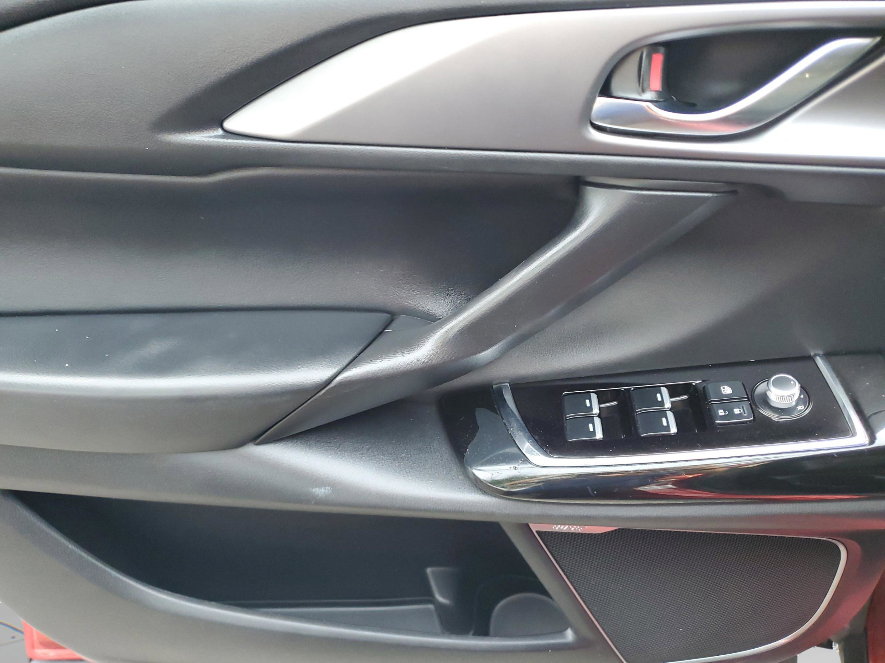 Used 2021 MAZDA CX-9 Touring w/ Touring Premium Package FWD image 13
