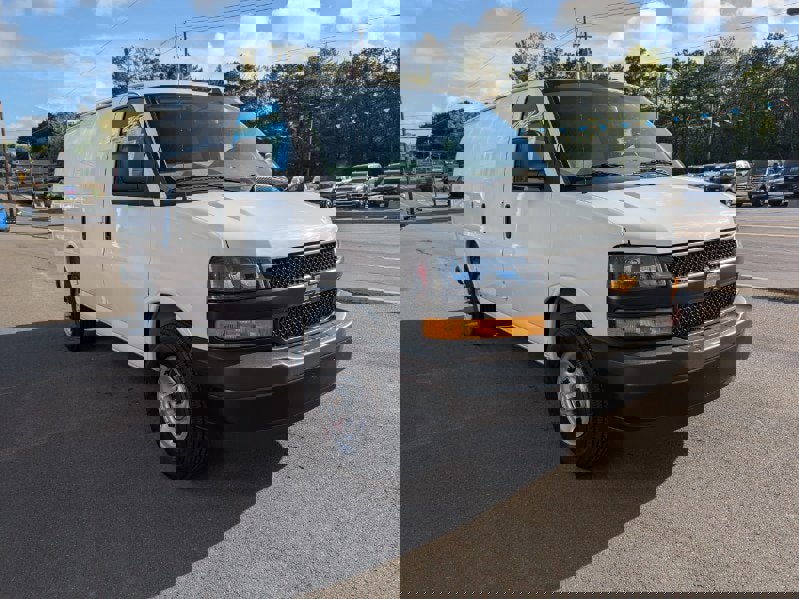 New 2025 Chevrolet Express 2500 w/ Communications Package image 7