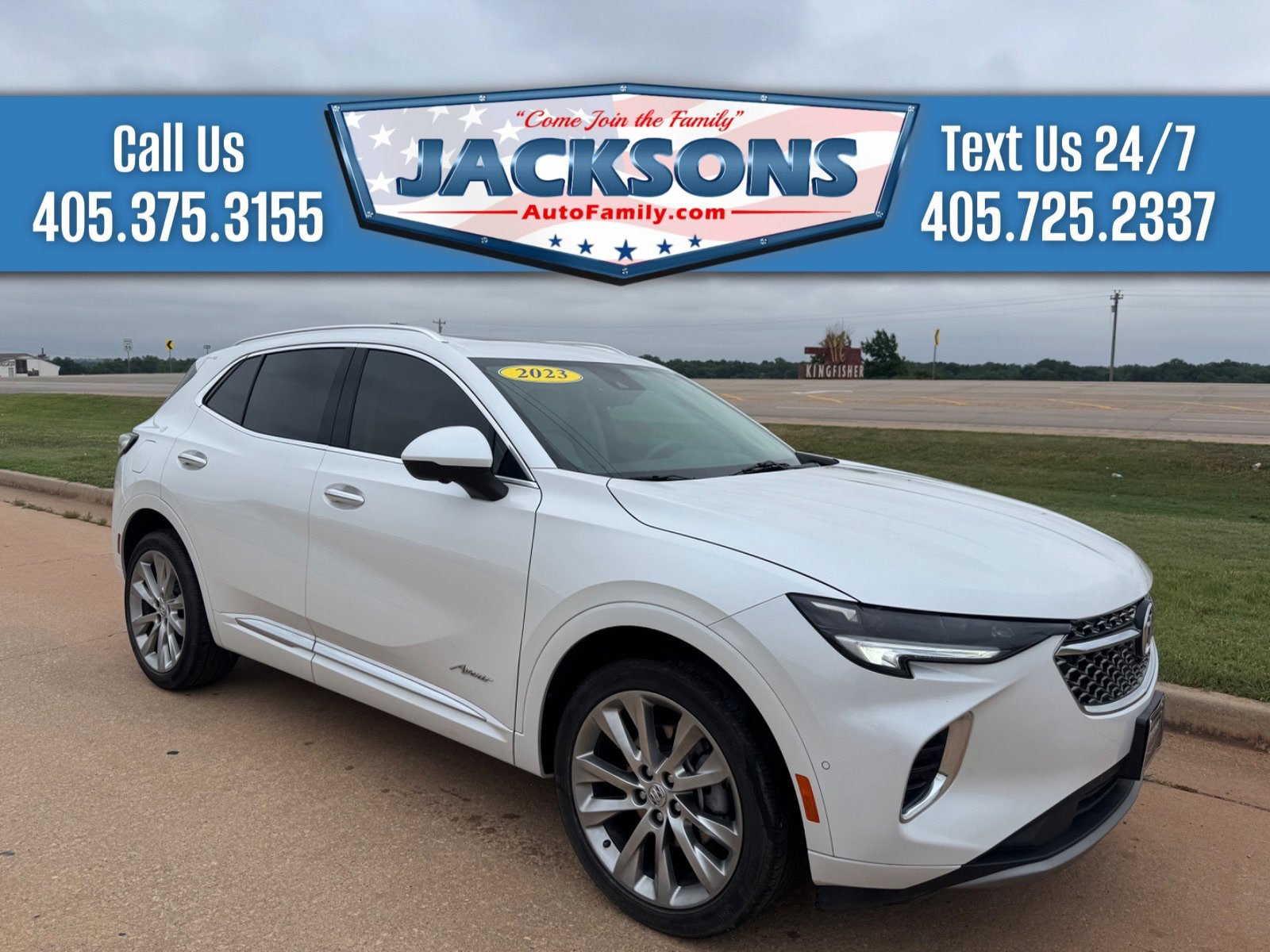 Used 2023 Buick Envision Avenir AWD/4WD image 1